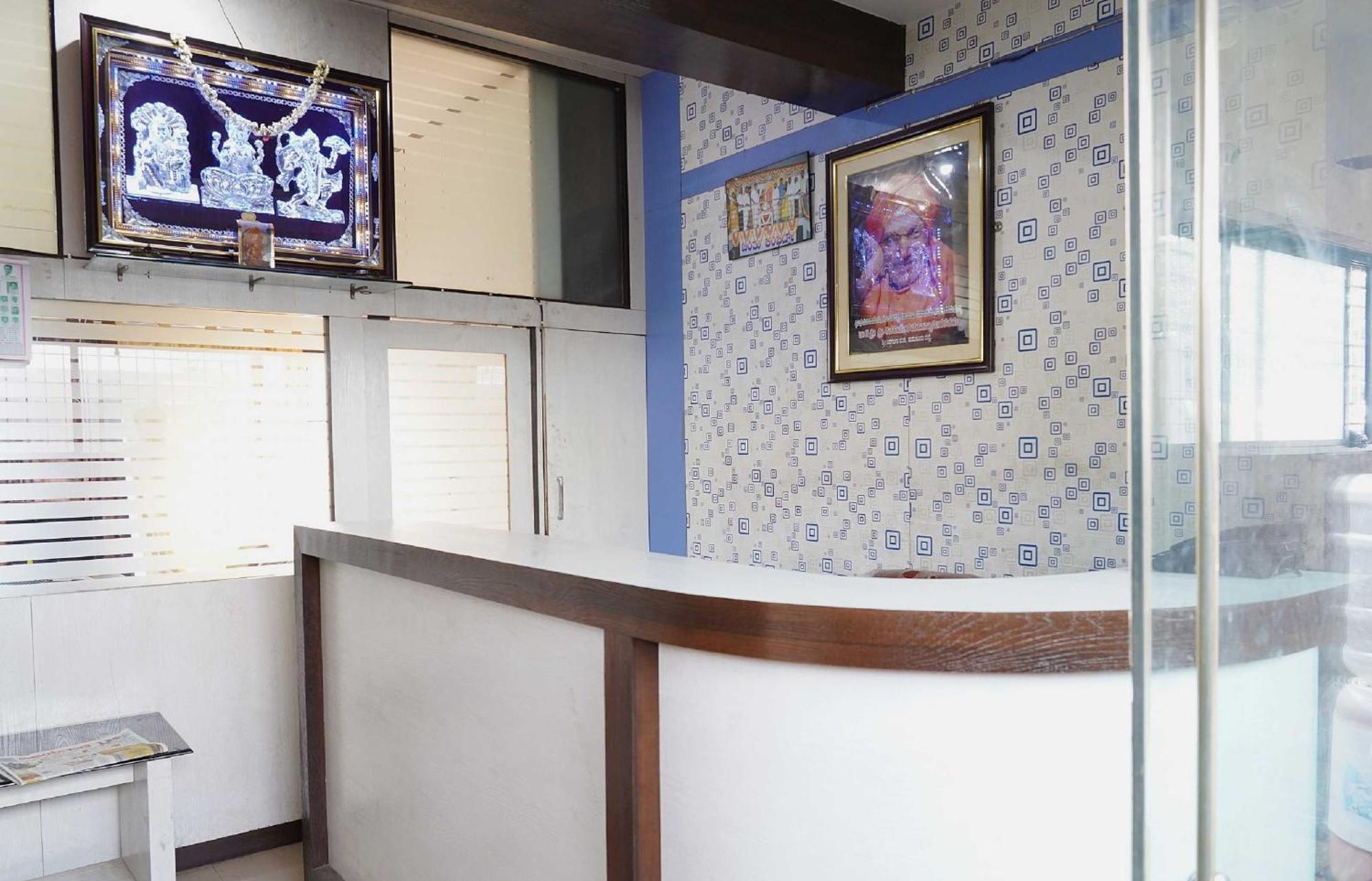 สปอต ออน 41441 ชินทุ คอมฟอร์ต Hotel Tumkur ภายนอก รูปภาพ
